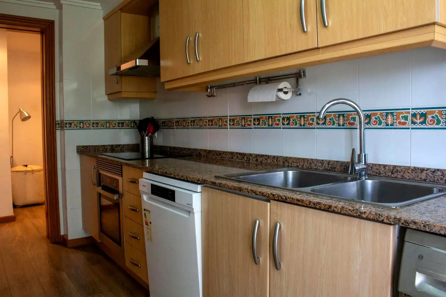 Cuina de Apartament de lloguer en Valencia amb Aire condicionat, Moblat i Balcó