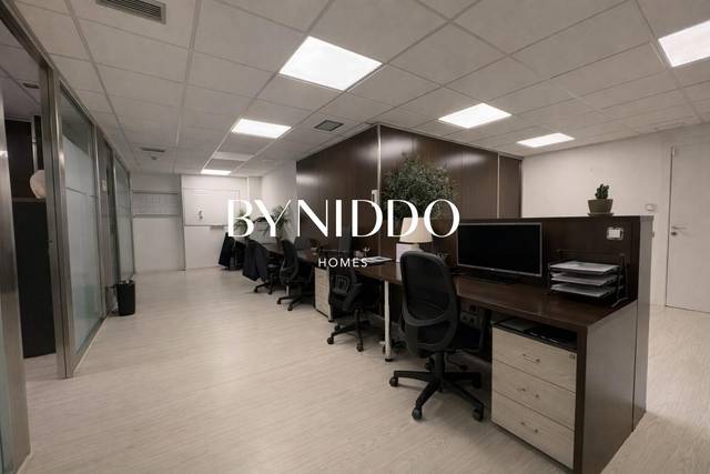 Oficina en Alquiler en Carrer ORIENT en El Coll