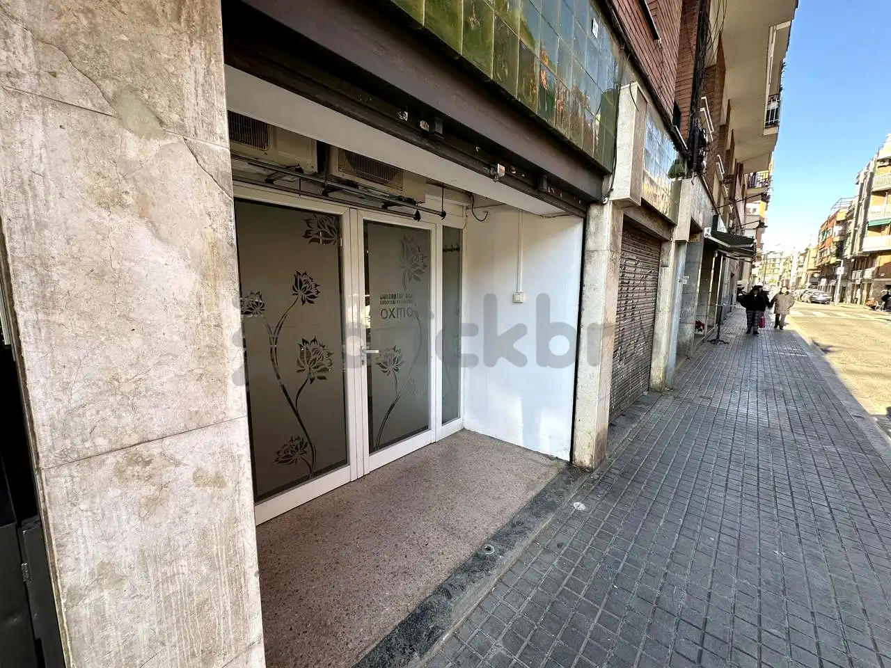 Commercial properties for sale in Barcelona  with Air Conditioner