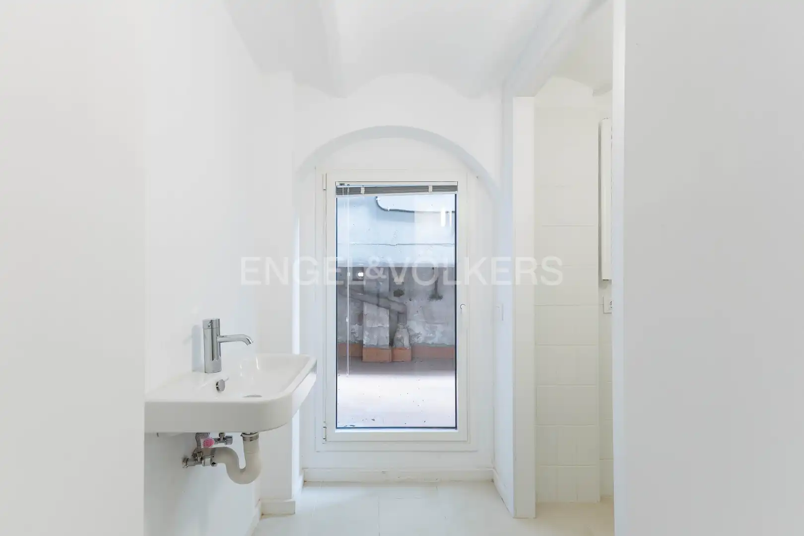 Terrasse von Wohnung zum Verkauf in Barcelona mit Klimaanlage, Heizung und Abstellraum