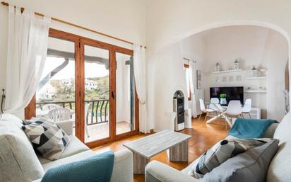 Sala d'estar de Apartament en venda en Es Mercadal amb Aire condicionat i Terrassa