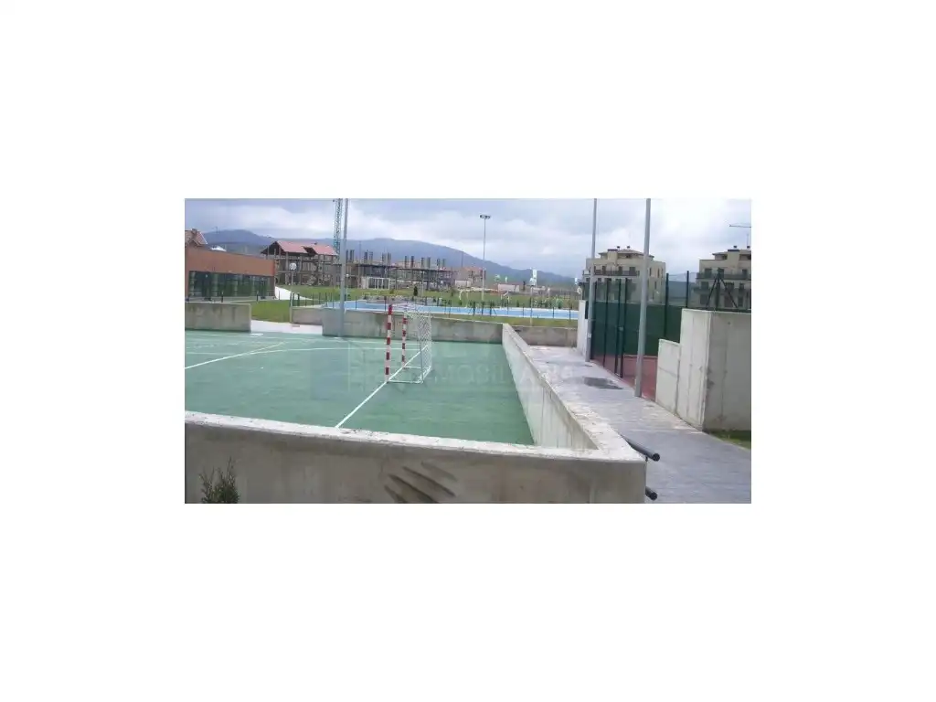 Vista exterior de Apartament en venda en Cirueña amb Piscina i Balcó