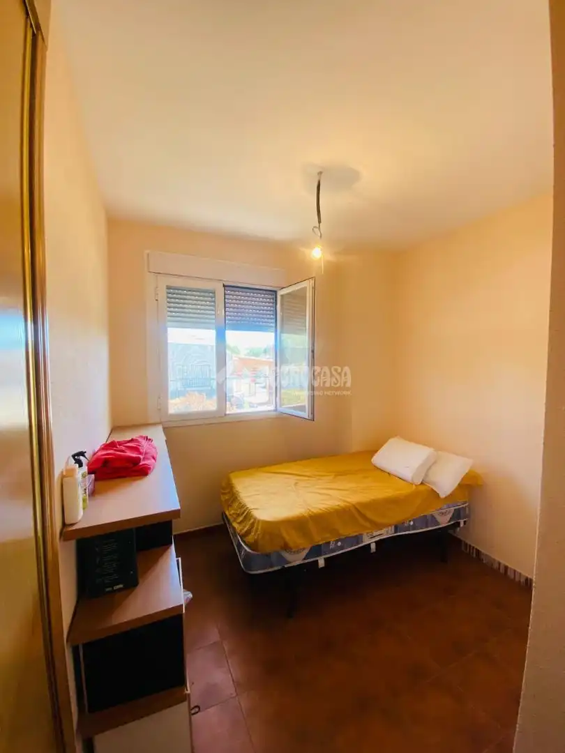 Schlafzimmer von Haus oder Chalet zum Verkauf in Escalona mit Klimaanlage, Abstellraum und Balkon