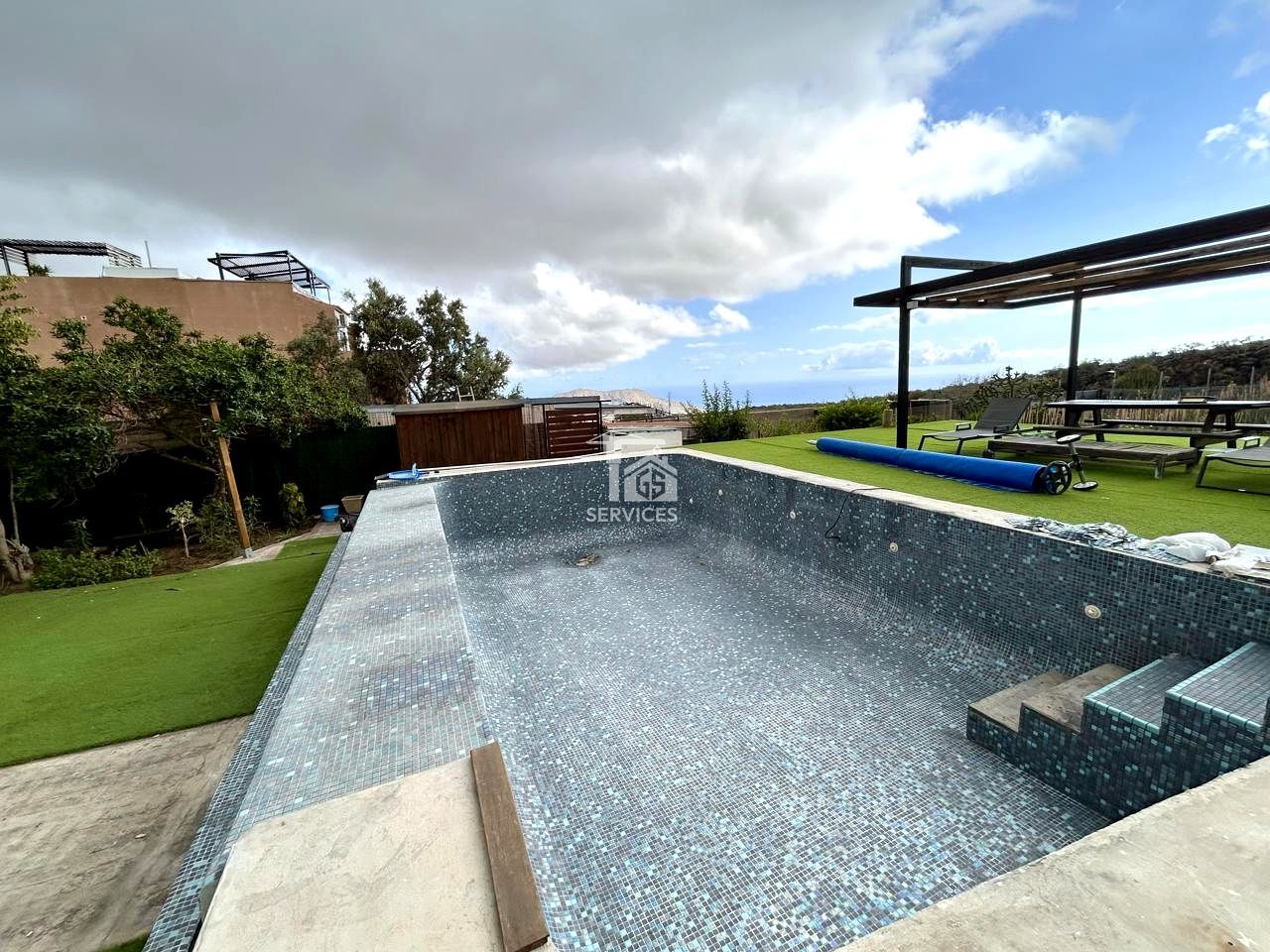 Swimming pool of House or chalet for sale in Arona  with Air Conditioner, Private garden and Terrace
