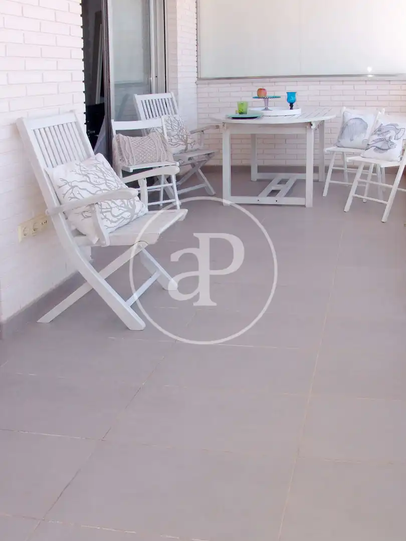 Terrassa de Pis en venda en Elche / Elx amb Aire condicionat, Calefacció i Jardí privat