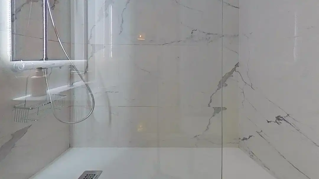 Bathroom of Flat for rent in Madrid  with Air Conditioner and Terrace