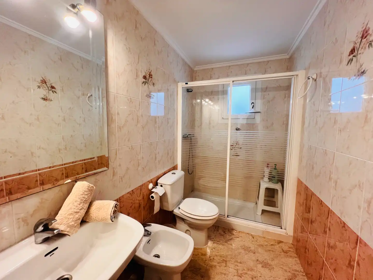 Baño de Apartamento en venta en Torrevieja con Aire acondicionado, Terraza y Amueblado