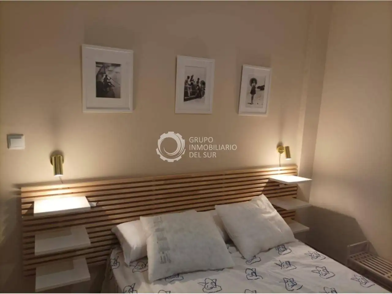 Bedroom of Apartments for sale in Cádiz  with Furnished