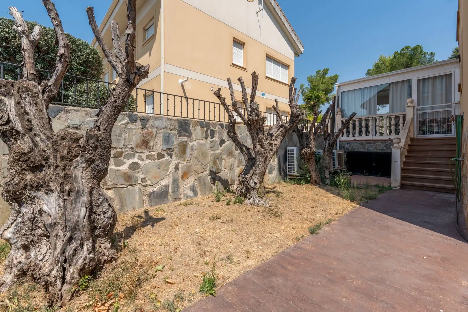 Exterior view of Houses for sale in Algete  with Air Conditioner, Heating and Private garden