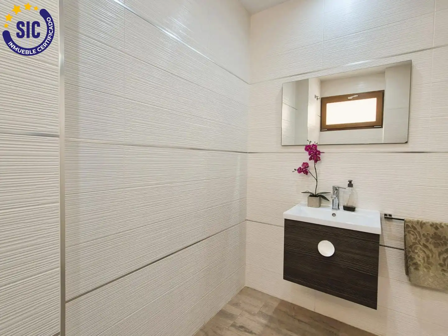 Baño de Casa o chalet en venta en Les Alqueries / Alquerías del Niño Perdido con Aire acondicionado, Calefacción y Terraza