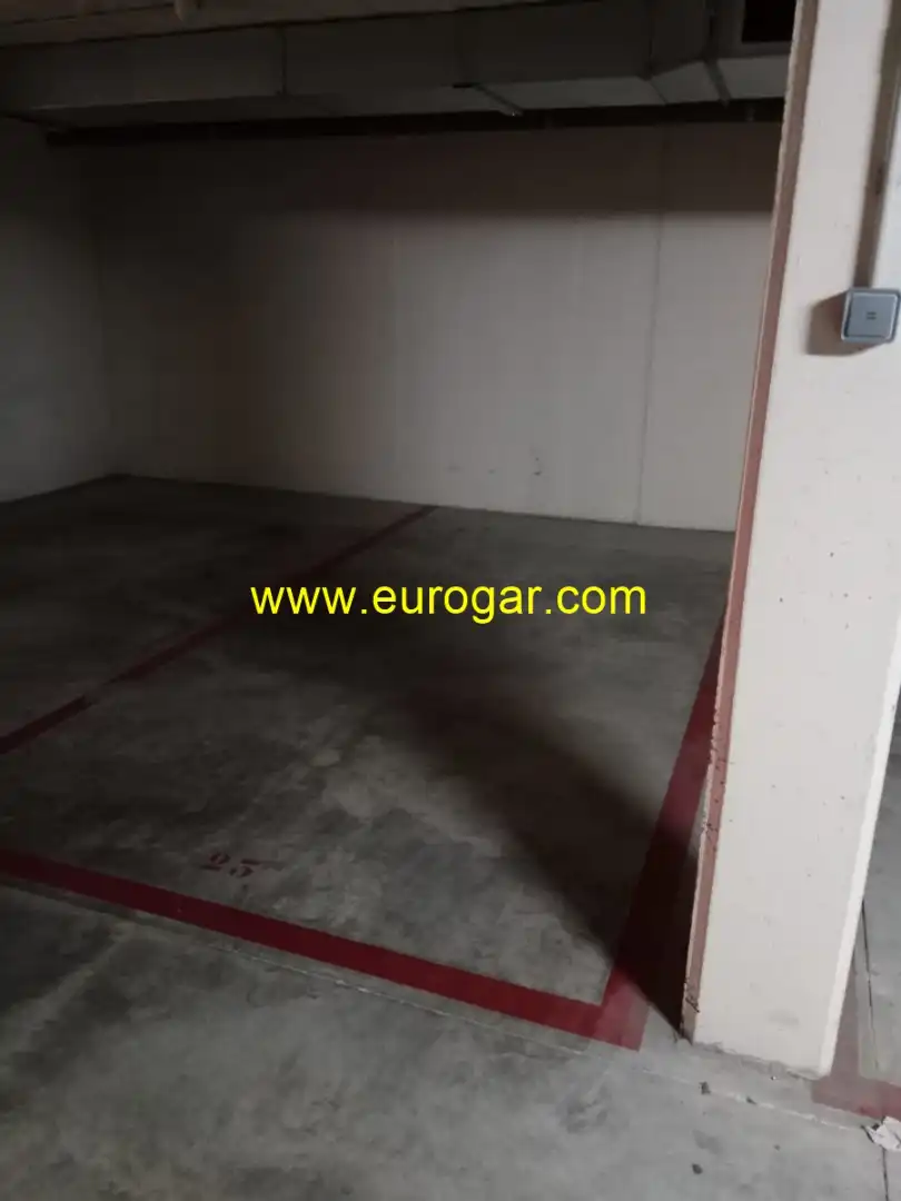Individual with lift for sale in Centro