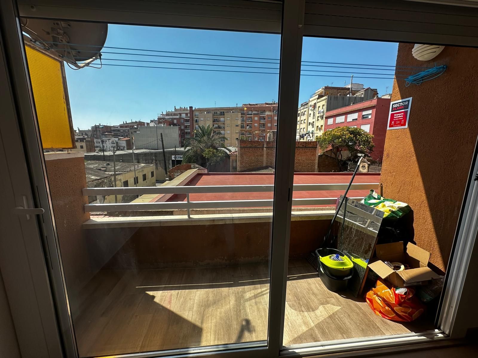 Vista exterior de Pis en venda en  Barcelona Capital amb Balcó