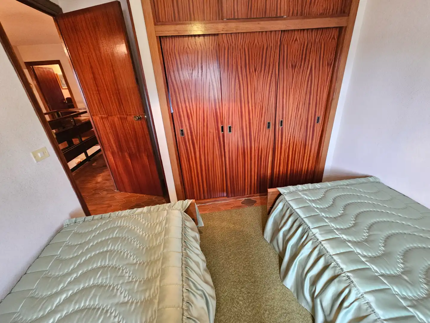 Schlafzimmer von Haus oder Chalet zum Verkauf in Cabanillas de la Sierra mit Heizung, Privatgarten und Terrasse