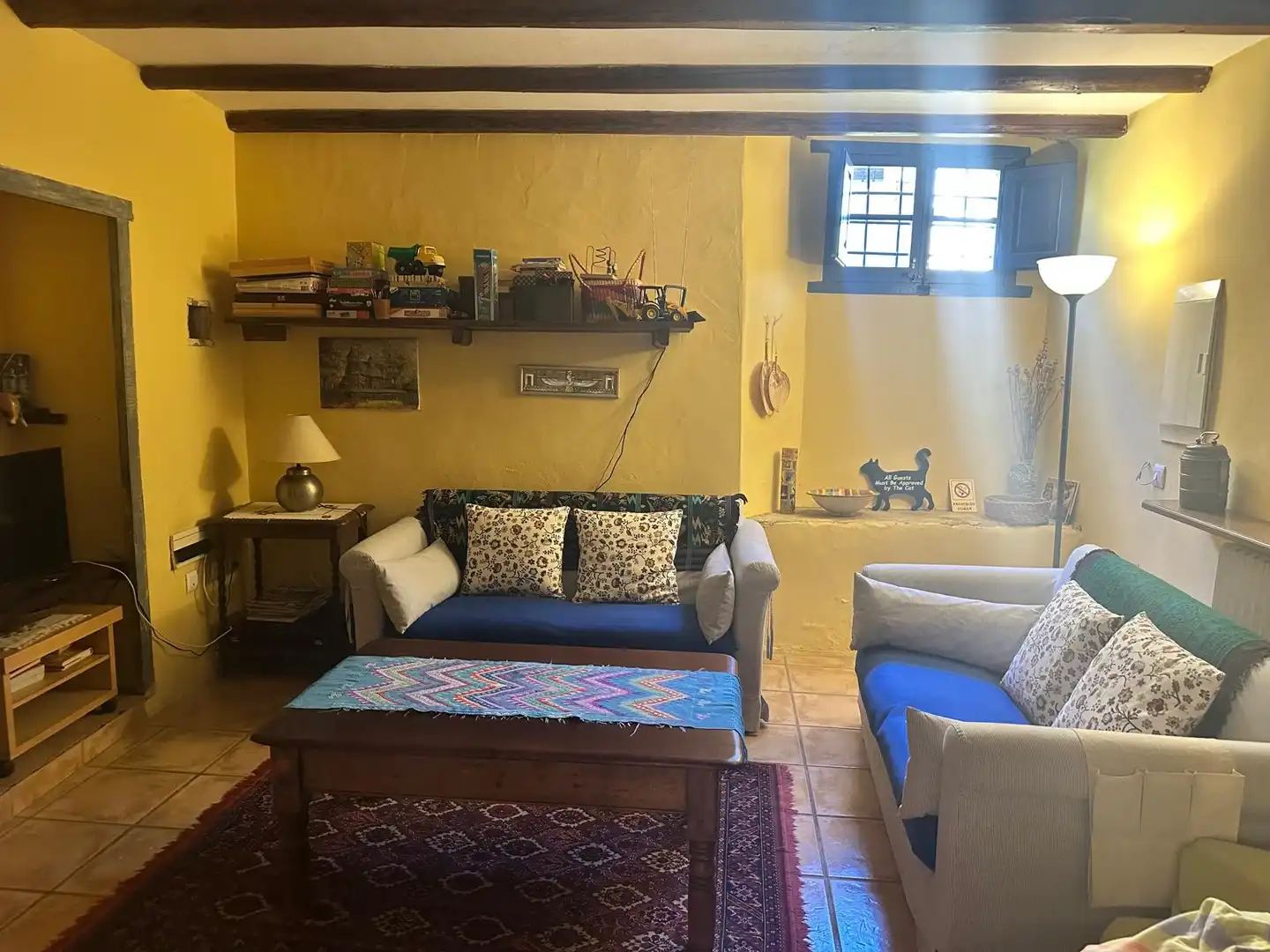 Sala d'estar de Casa o xalet de lloguer en Cornellà del Terri amb Aire condicionat, Calefacció i Jardí privat