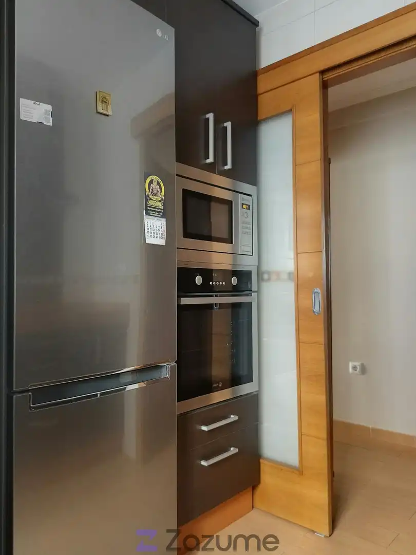 Küche von Wohnung zur Miete in Sevilla mit Klimaanlage, Heizung und Möbliert
