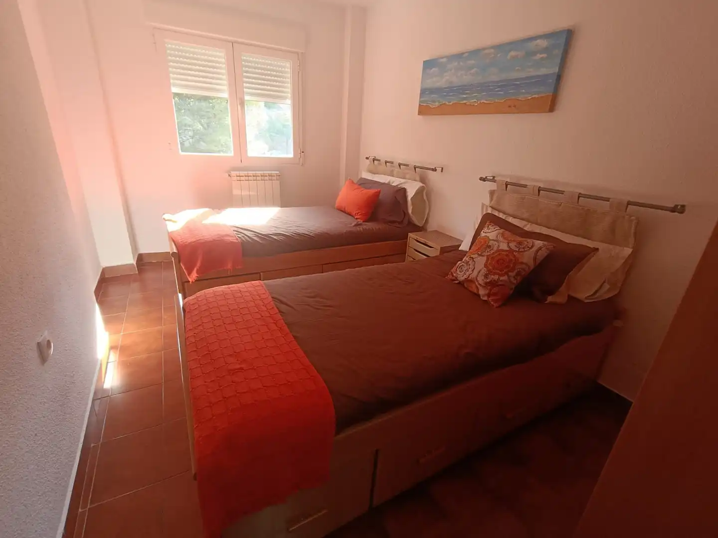 Habitación de Piso de alquiler en Granada con Aire acondicionado, Calefacción y Amueblado