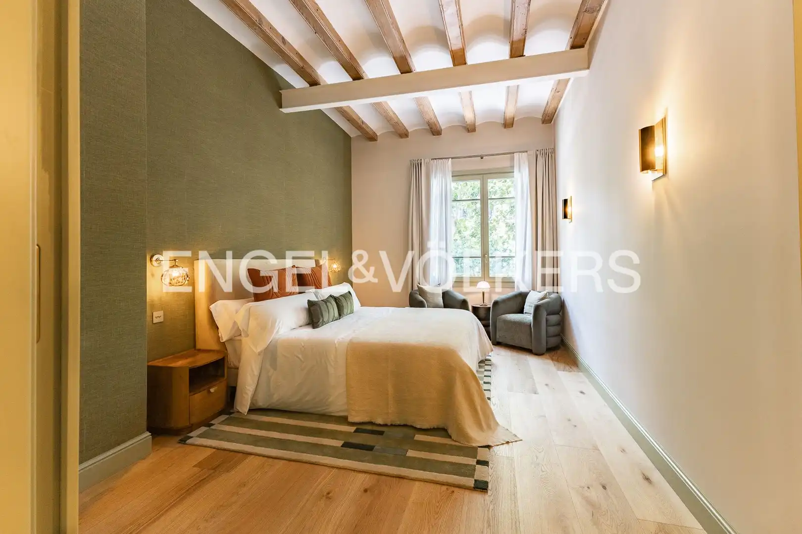 Schlafzimmer von Wohnung zum Verkauf in Barcelona mit Klimaanlage, Heizung und Parkett