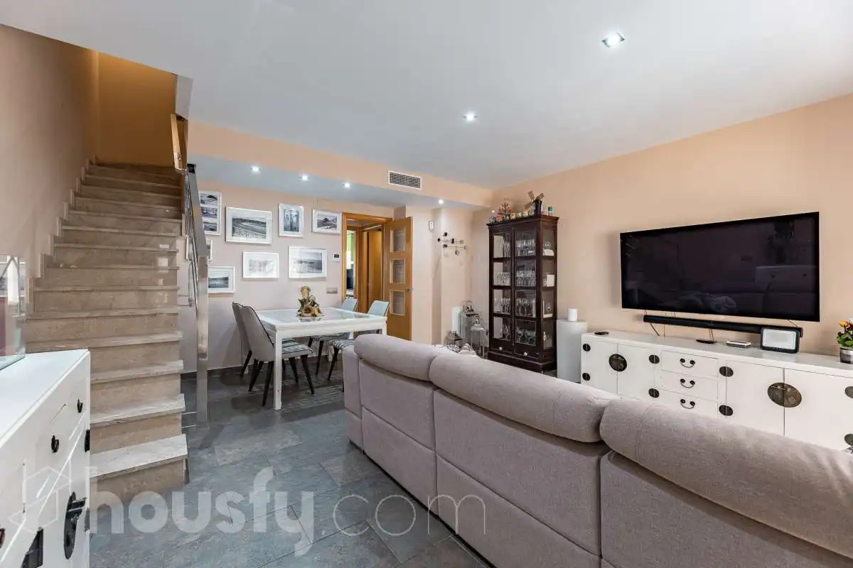 Terraced house with terrace for sale in Saligar ., imagen 8