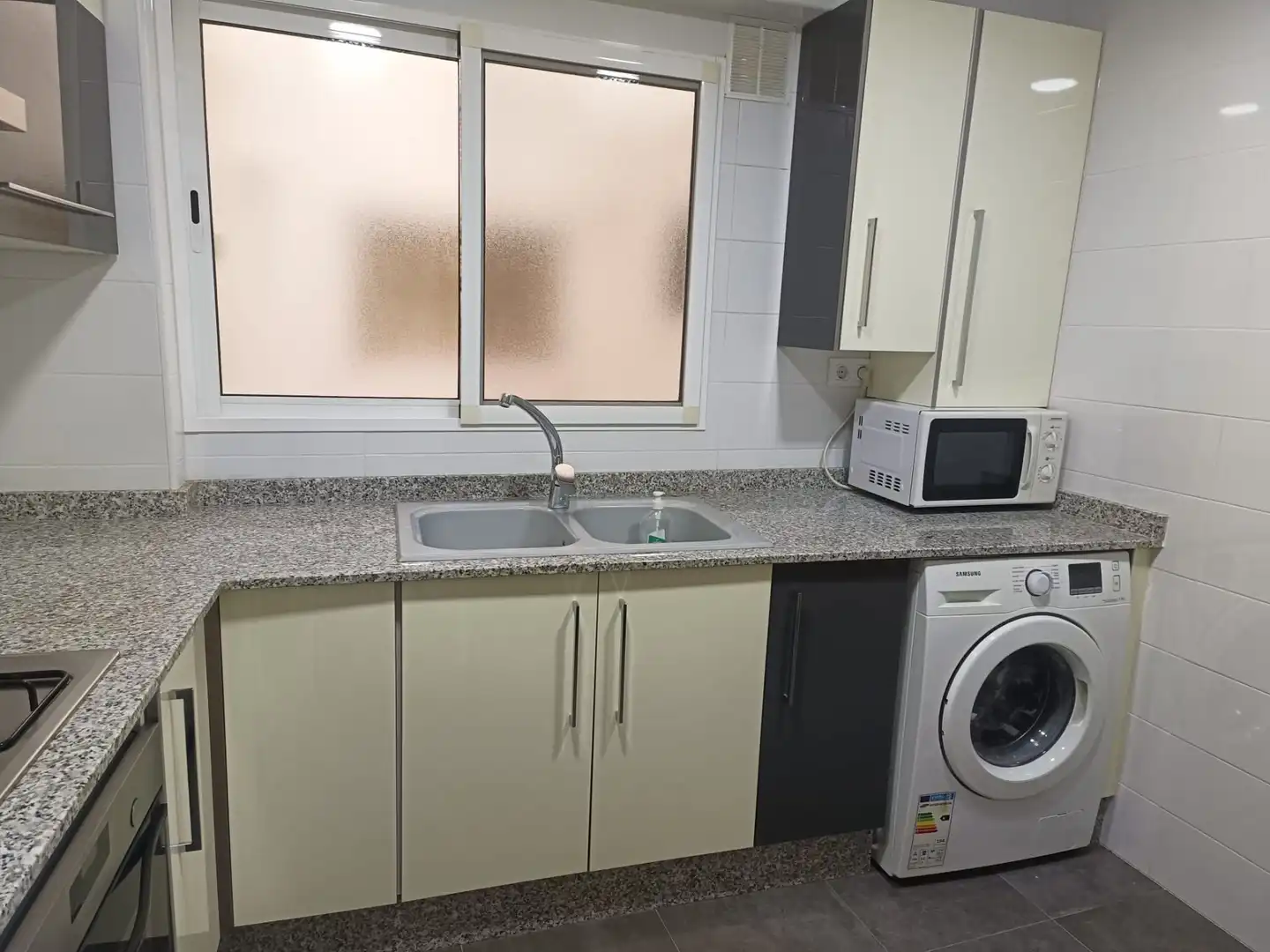 Cocina de Piso de alquiler en Mislata con Aire acondicionado, Terraza y Amueblado