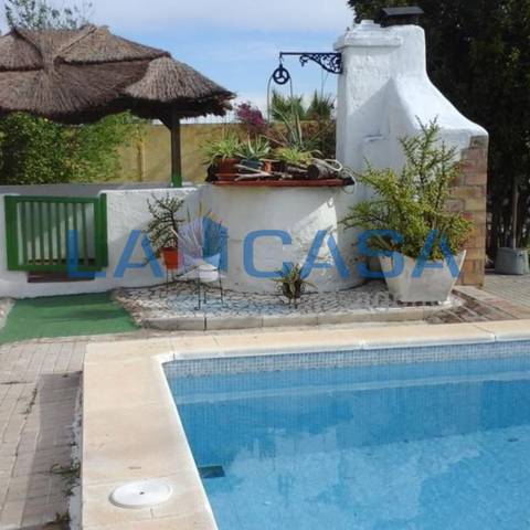 Casa-chalet en Venta en Villamanrique de la Condesa