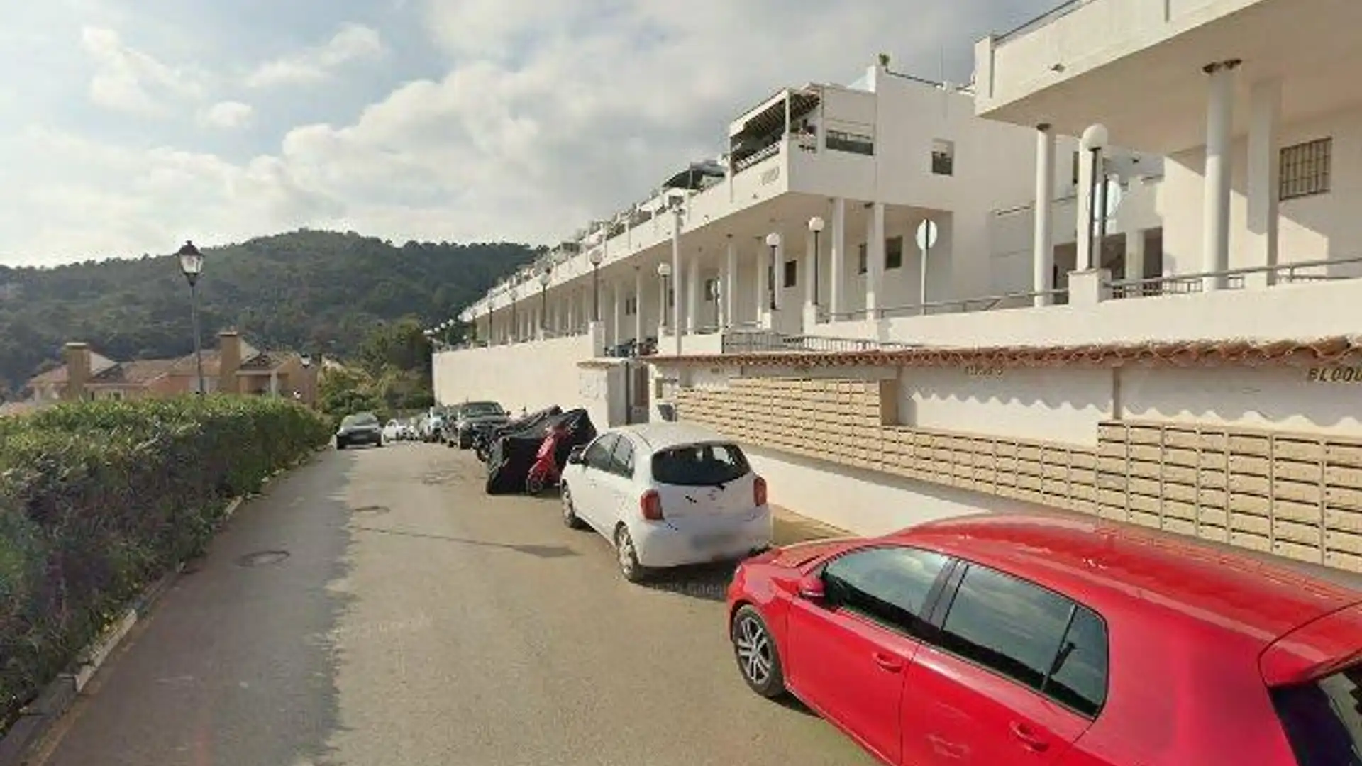 Vista exterior de Piso en venta en Estepona con Balcón