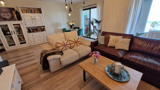 Apartamento en Venta en Altos de Estepona