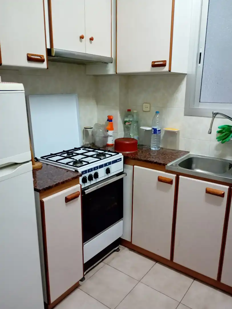 Küche von Wohnung zum Verkauf in Barcelona mit Balkon