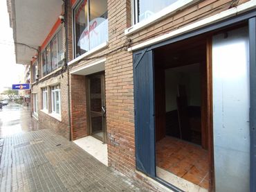 Local comercial en venda a PERE BADIA