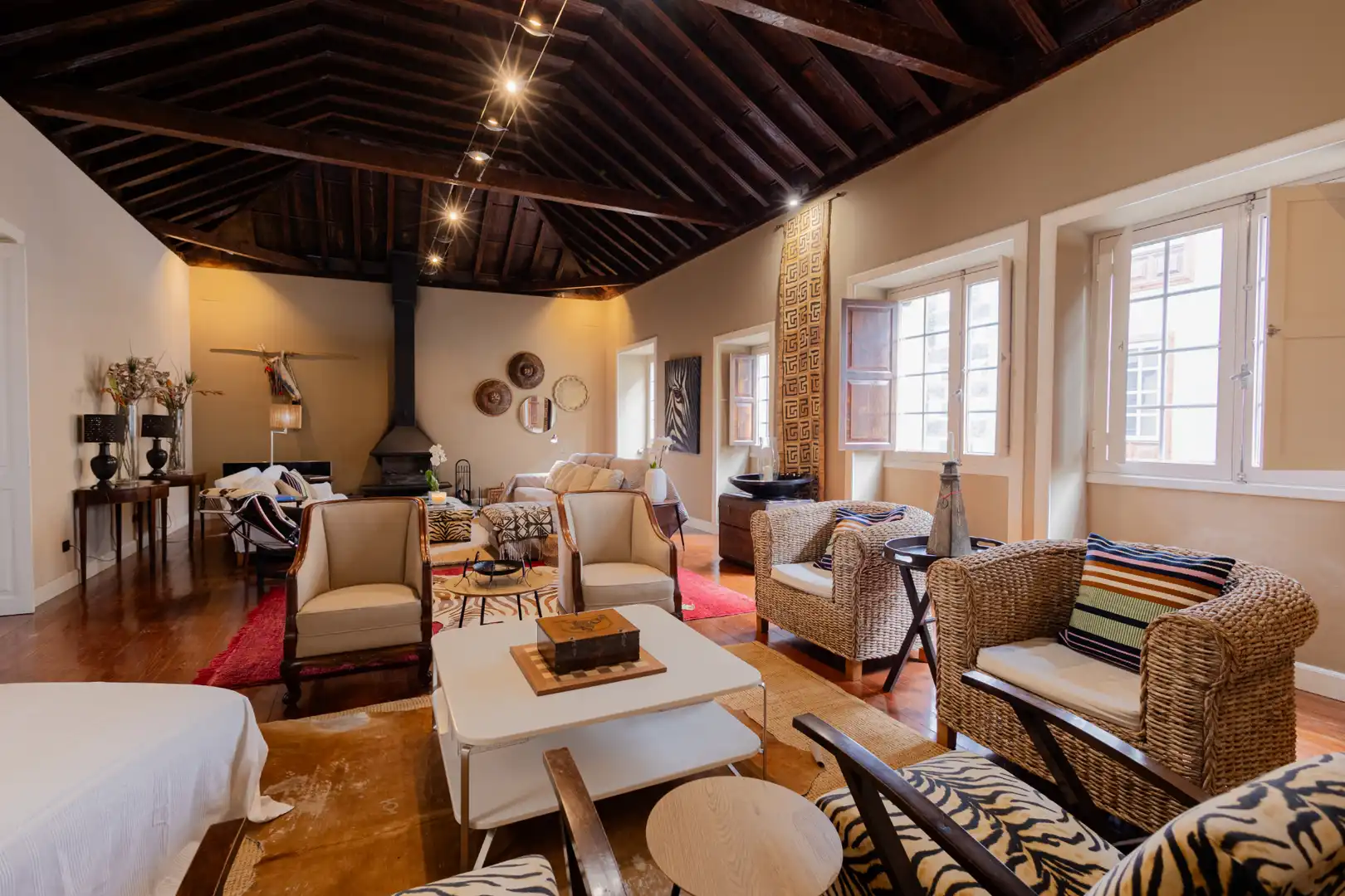 Sala d'estar de Casa o xalet en venda en La Orotava amb Jardí privat, Parquet i Moblat