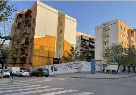 Terrenys i solars en venda a Zona Nord