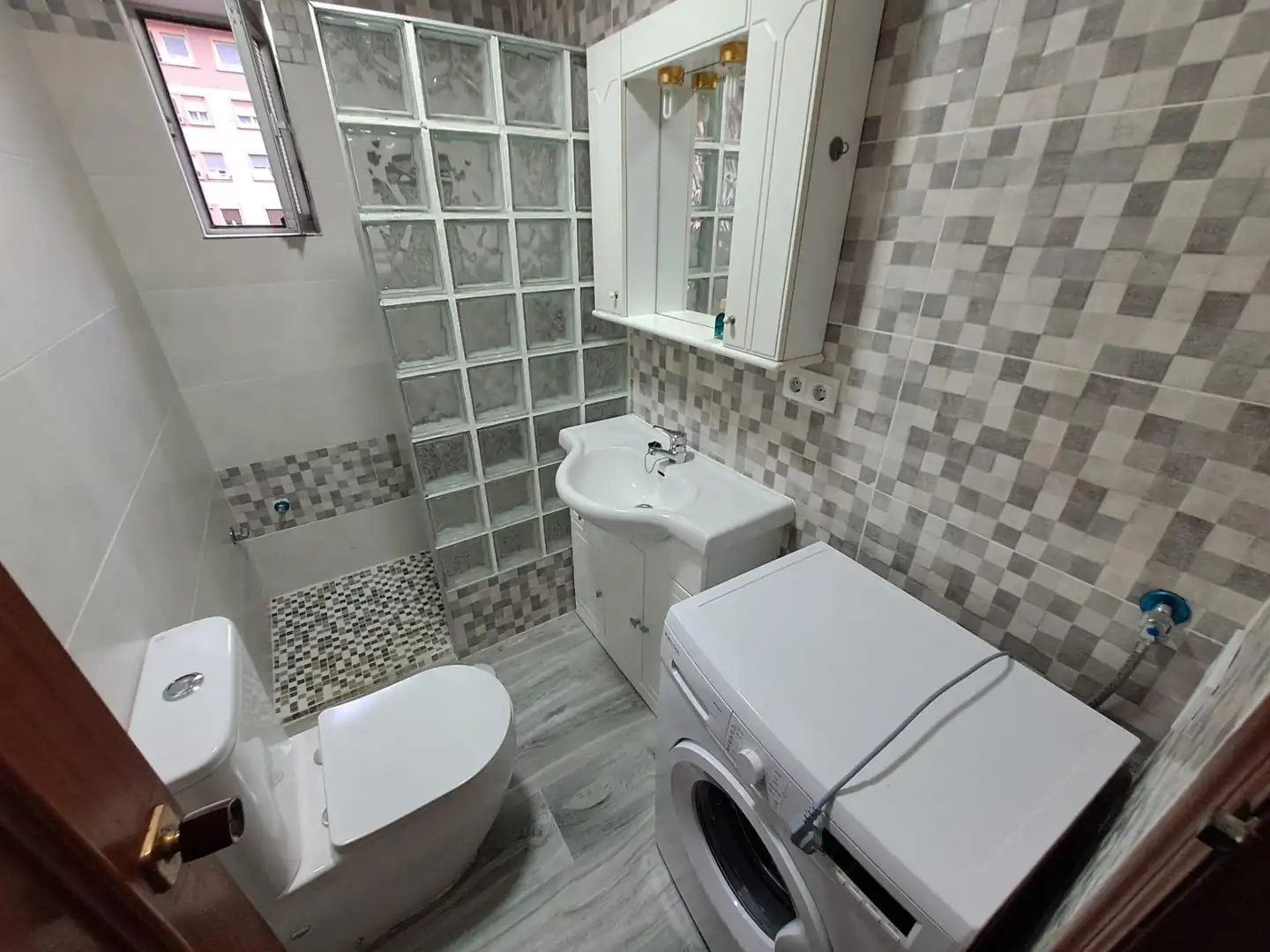 Bathroom of Flat for sale in Mieres (Asturias)