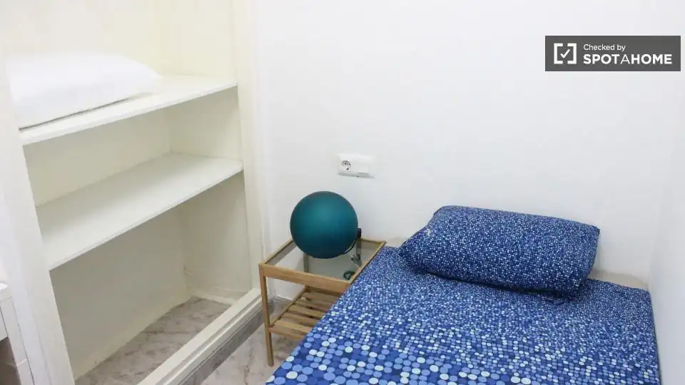 Room in Hostafrancs