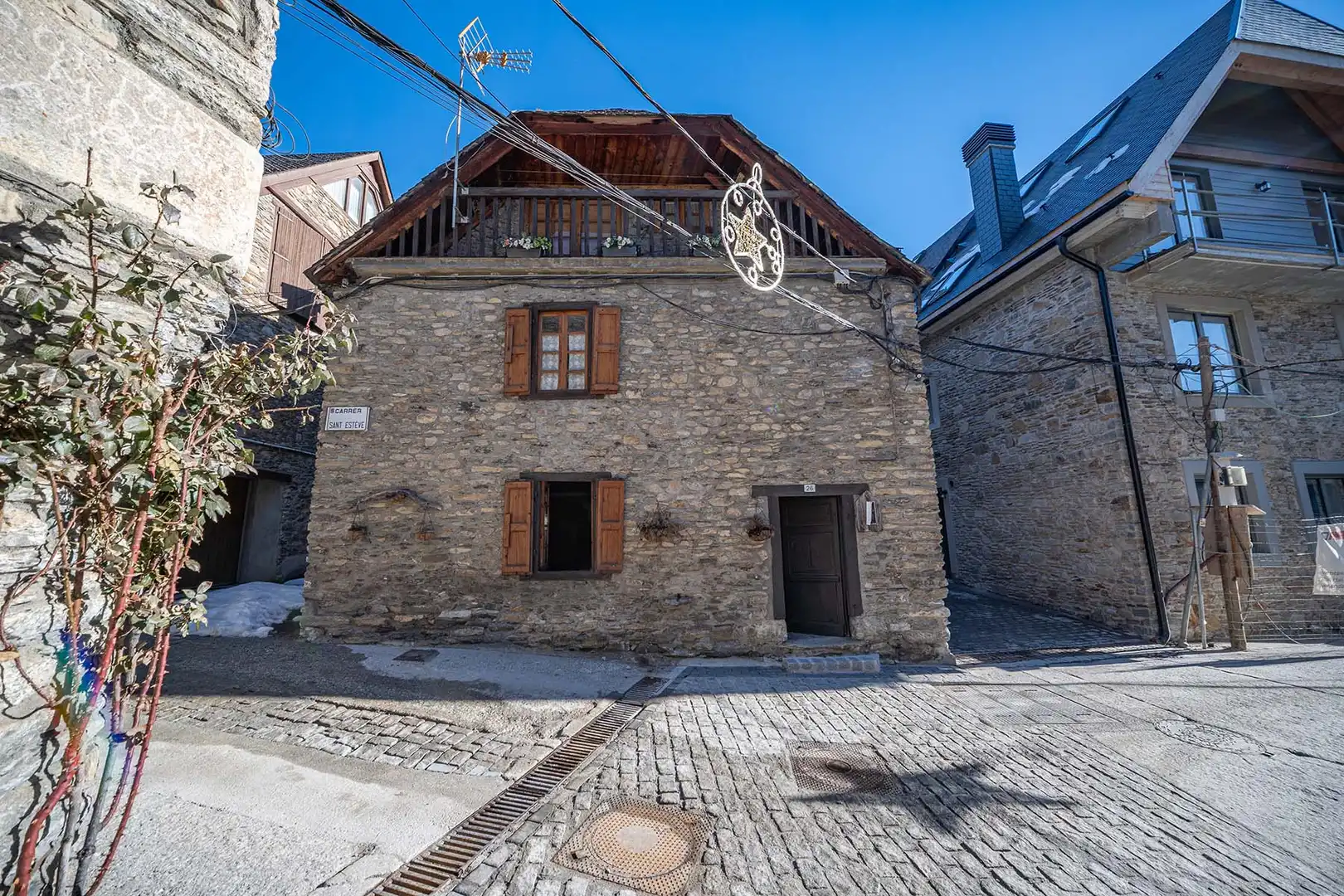 Exterior view of Detached homes for sale in Naut Aran  with Heating, Parquet flooring and Furnished