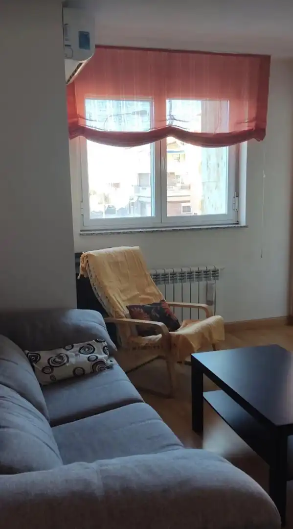 Sala d'estar de Pis en venda en Salamanca amb Calefacció