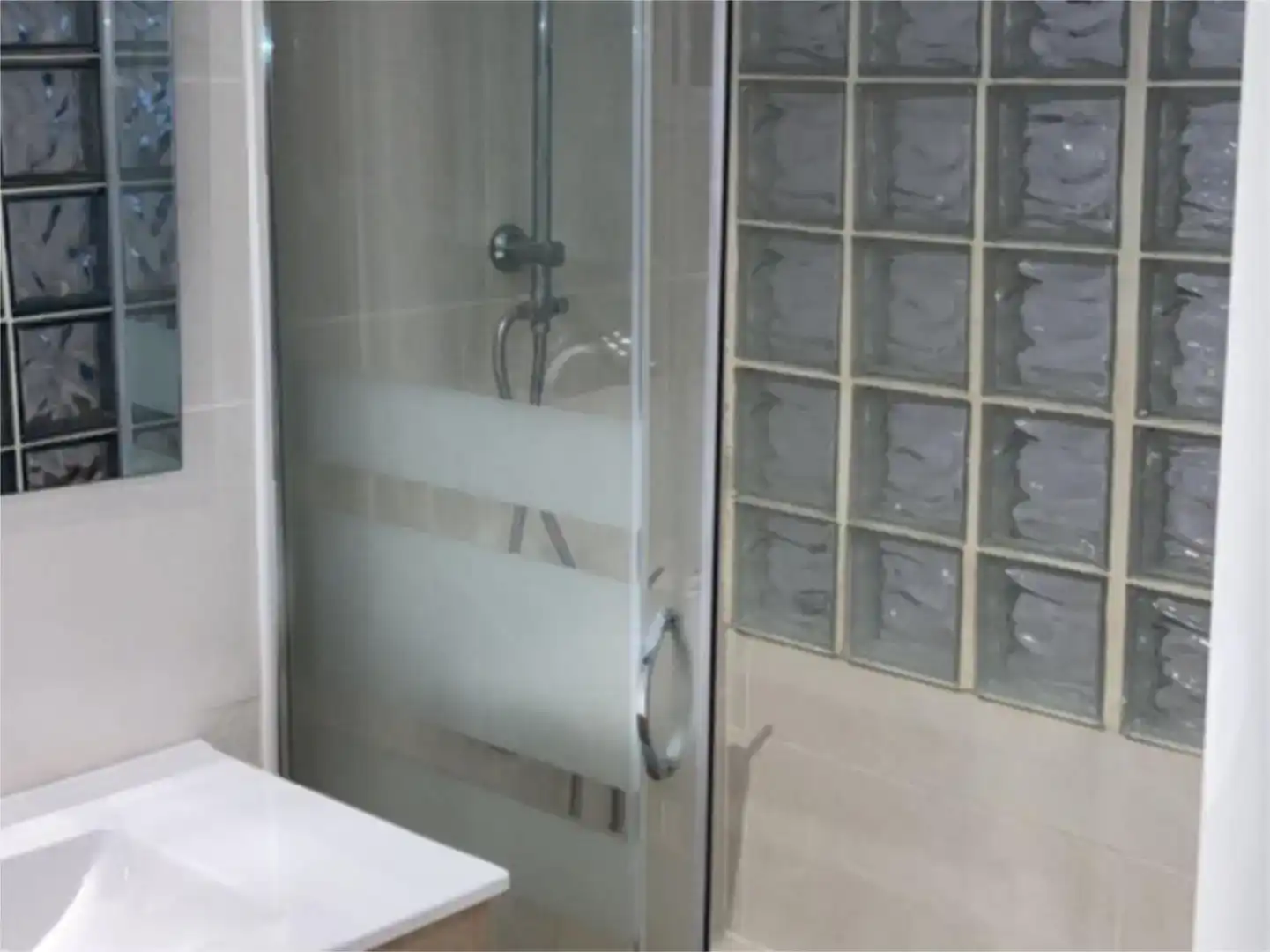 Baño de Piso en venta en Girona Capital