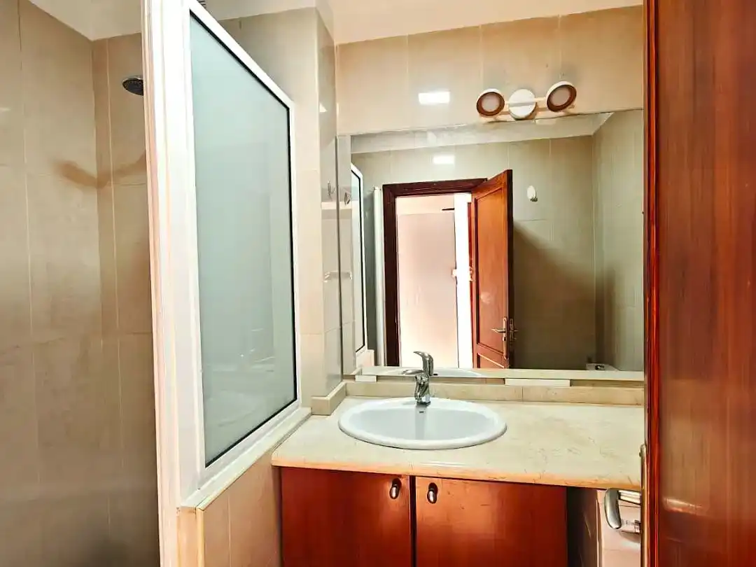 Baño de Piso en venta en Zona Botánico