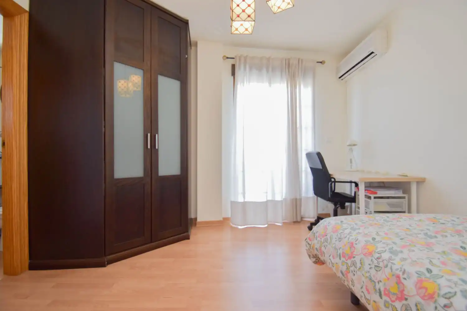 Bedroom of Flat for sale in Las Gabias  with Air Conditioner and Storage room