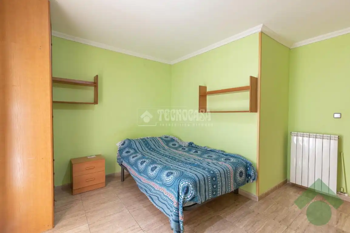 Casa adosada en venta en Barrio de Zaidín