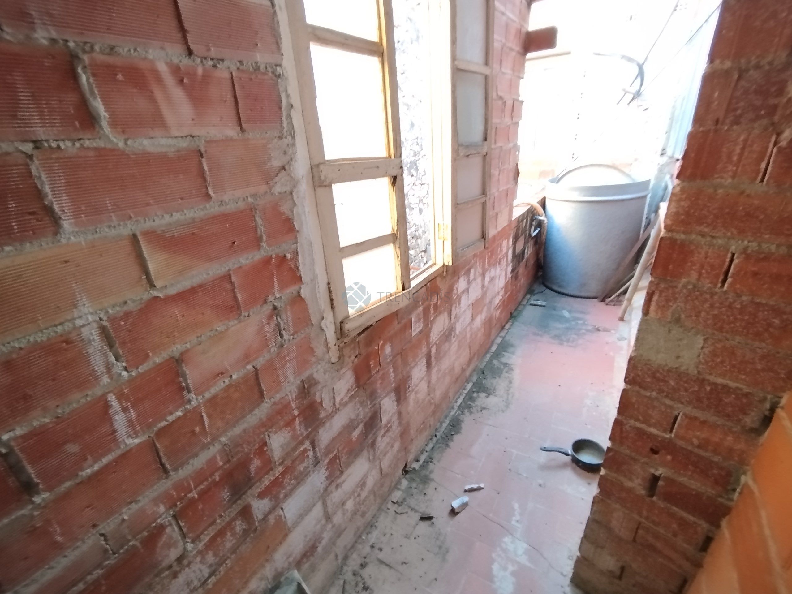 Casa adosada en venda en Navarrés