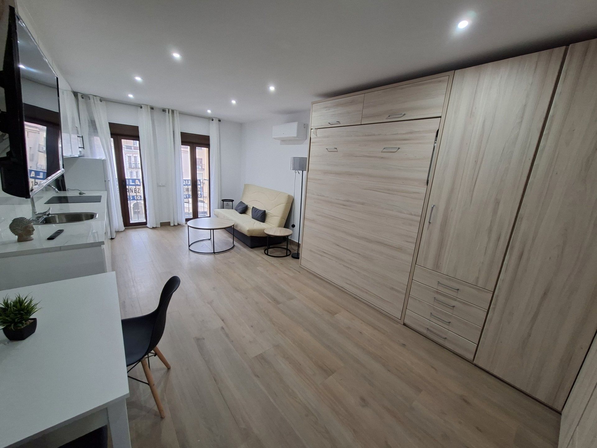 Dormitori de Pis de lloguer en Plasencia amb Moblat