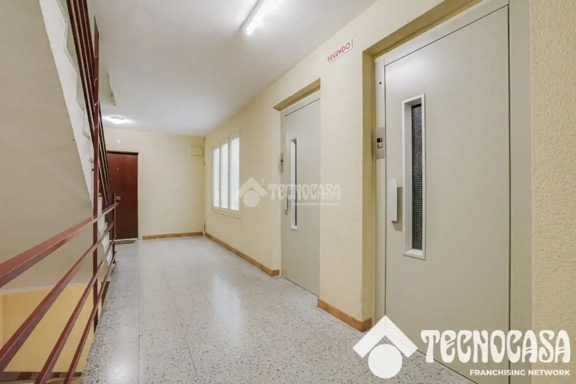 Pis en venda en Santa Coloma de Gramenet amb Aire condicionat, Calefacció i Balcó