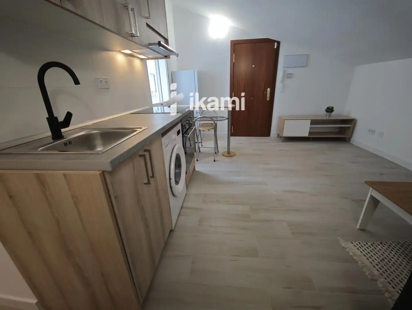 Cocina de Piso en venta en Madrid con Calefacción y Alarma