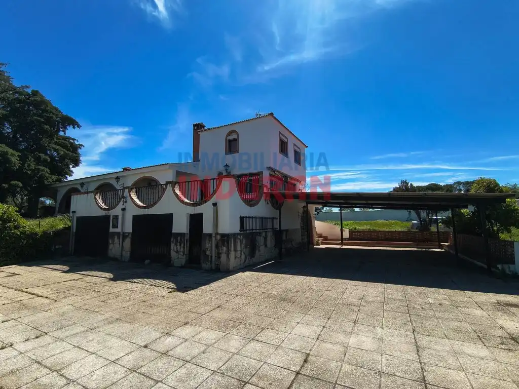 Casa rústica en venda a Diseminados Los Pinos, imagen 2