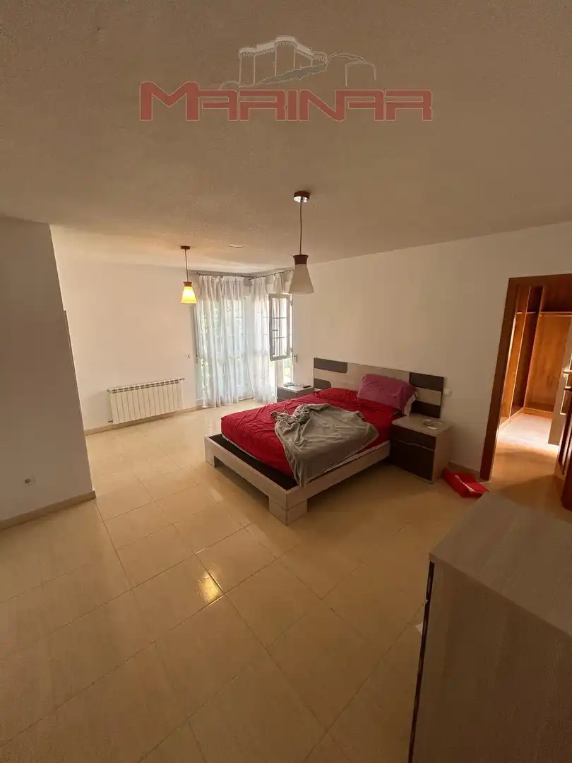 Schlafzimmer von Einfamilien-Reihenhaus zum Verkauf in Illescas mit Klimaanlage, Heizung und Privatgarten