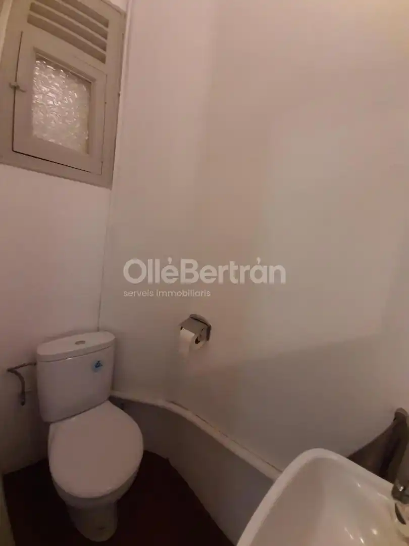 Baño de Oficina de alquiler en Barcelona