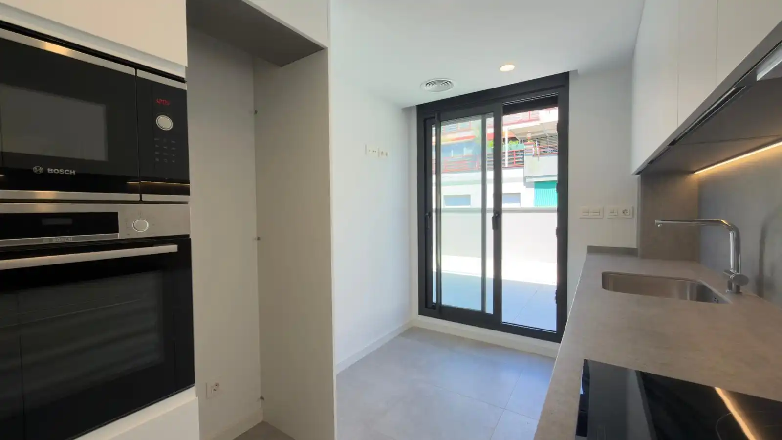 Kitchen of Attic for sale in Esplugues de Llobregat  with Air Conditioner, Heating and Terrace