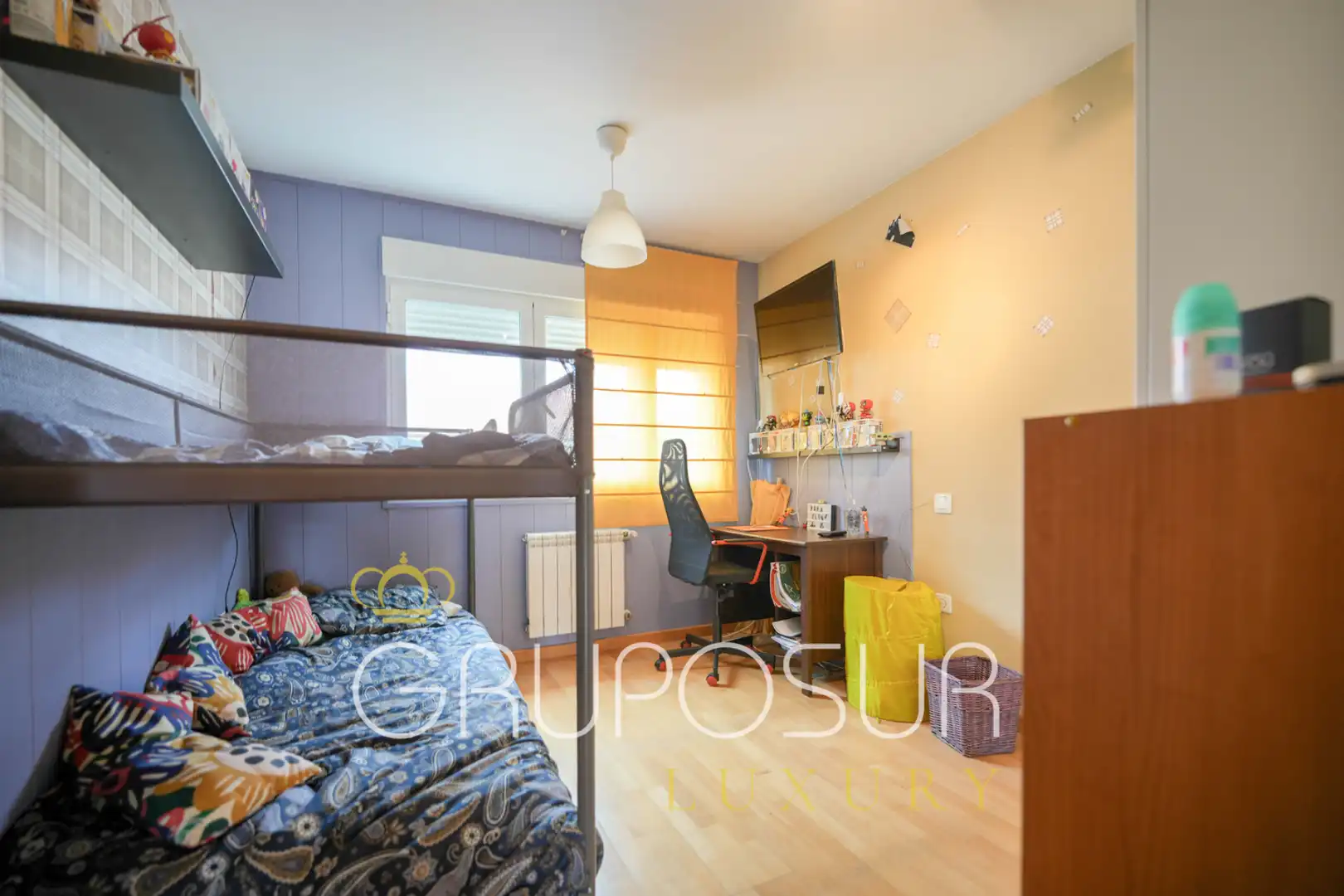 Habitación de Casa adosada en venta en Boecillo con Calefacción, Jardín privado y Parquet