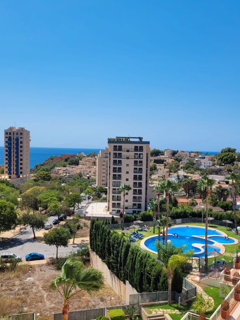 Vista exterior de Apartament en venda en Calpe / Calp amb Aire condicionat, Terrassa i Moblat