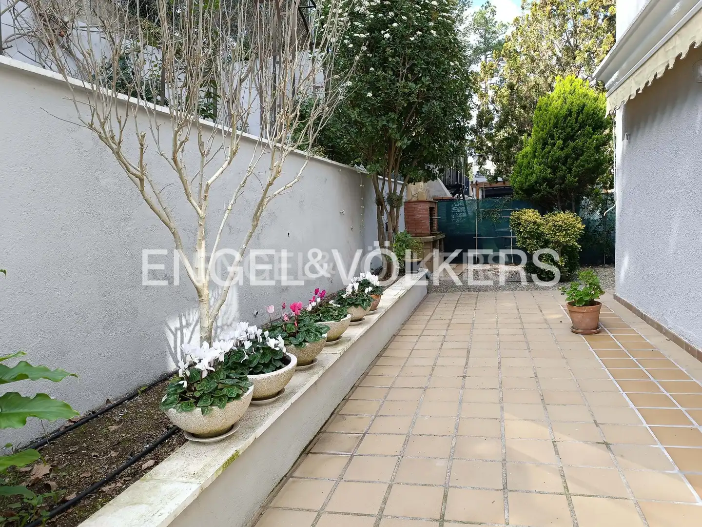Terrassa de Casa o xalet en venda en Ullastrell amb Calefacció, Parquet i Piscina