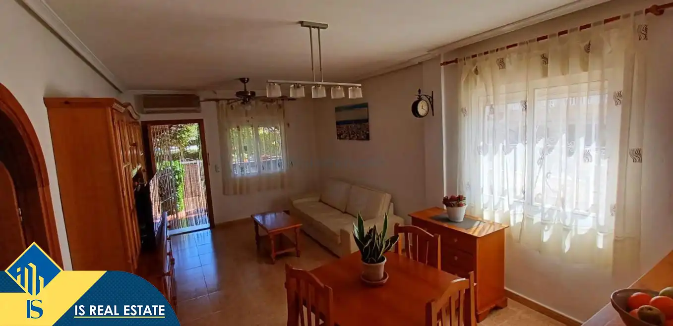 Sala d'estar de Casa o xalet en venda en Orihuela amb Aire condicionat, Calefacció i Terrassa